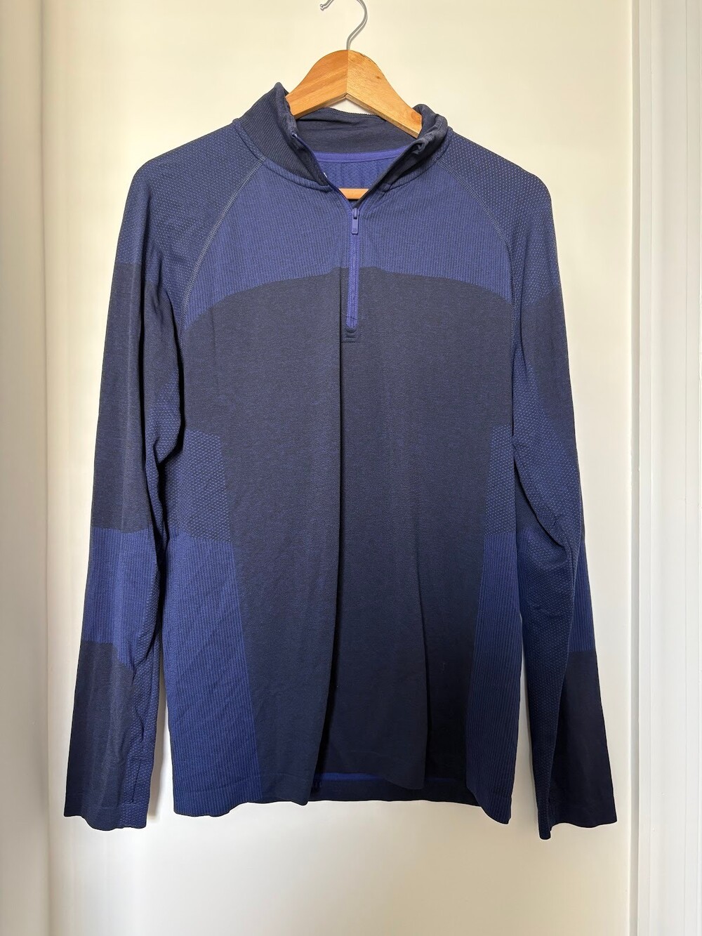 All in Motion Quarter Zip Long Sleeve Running Pullover Navy Blue Men's M